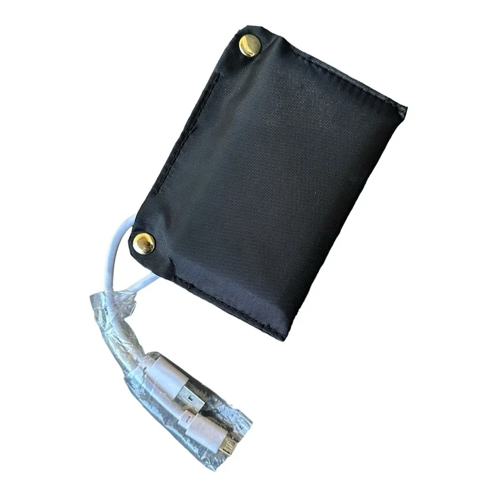 JONES NEW YORK Wristlet‎ Wallet Bag  Black Zip Black NWT Charging Pouch